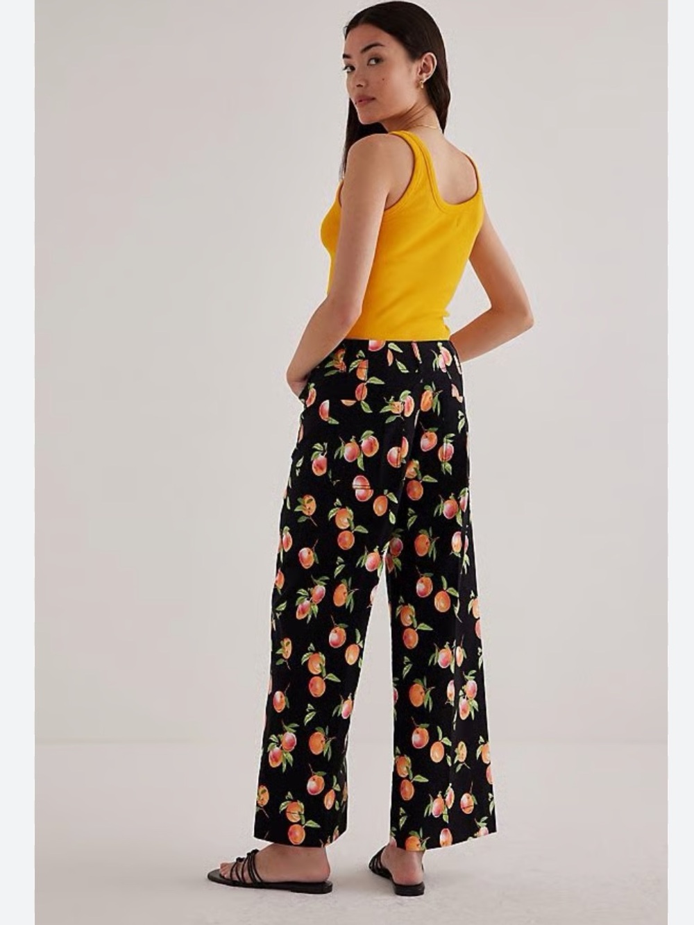 Anthropologie The Colette Cropped Wide Leg Pants, Black with Peaches 🍑 Sz 29 EUC
